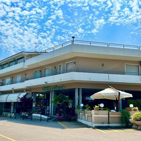 Hotel La Bussola Padenghe sul Garda Eksteriør bilde